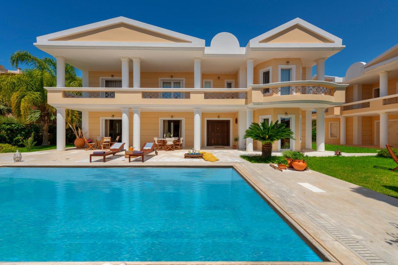 The Painters Luxurious Villa อานาวีซอส ภายนอก รูปภาพ